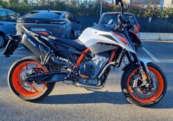 KTM 890 Duke R (2021) usata