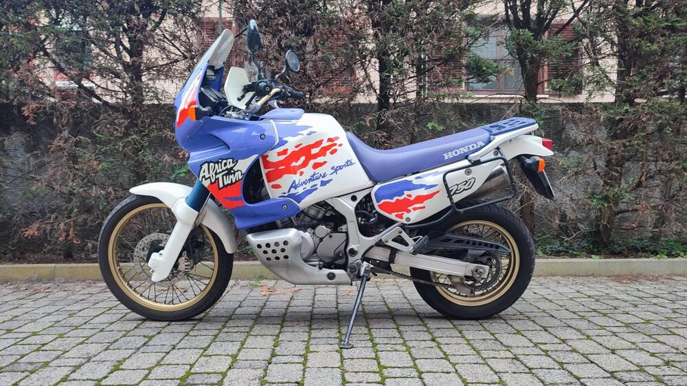 Honda Africa Twin XRV750 