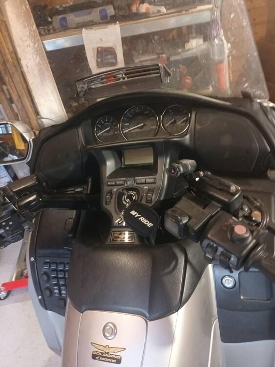 Honda GL 1800 Gold Wing (2012 - 17) (4)