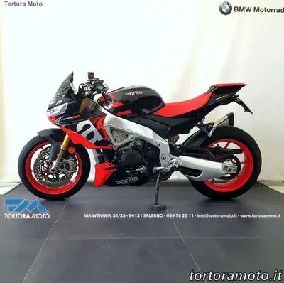 Aprilia Tuono V4 Factory (2021 - 24) usata