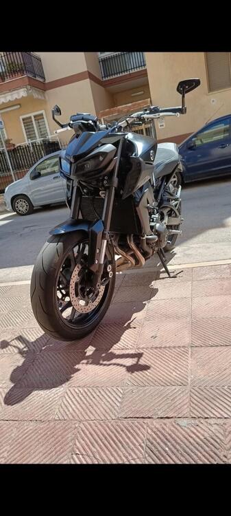 Yamaha MT-09 (2017 - 20) (3)