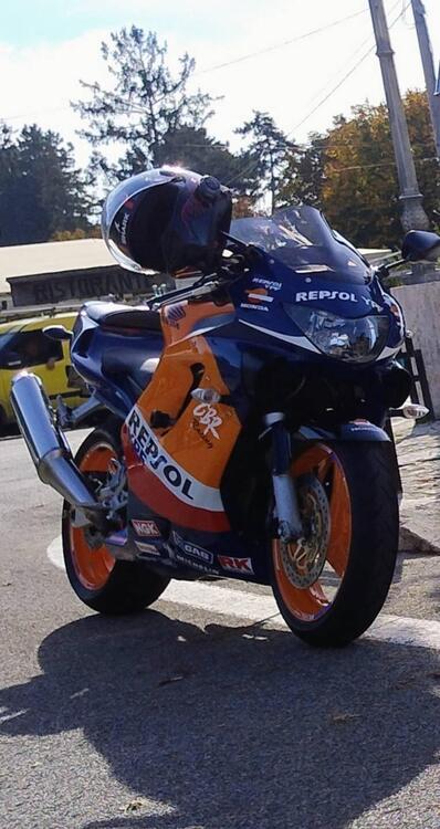 Honda CBR 600 F (1999 - 00)