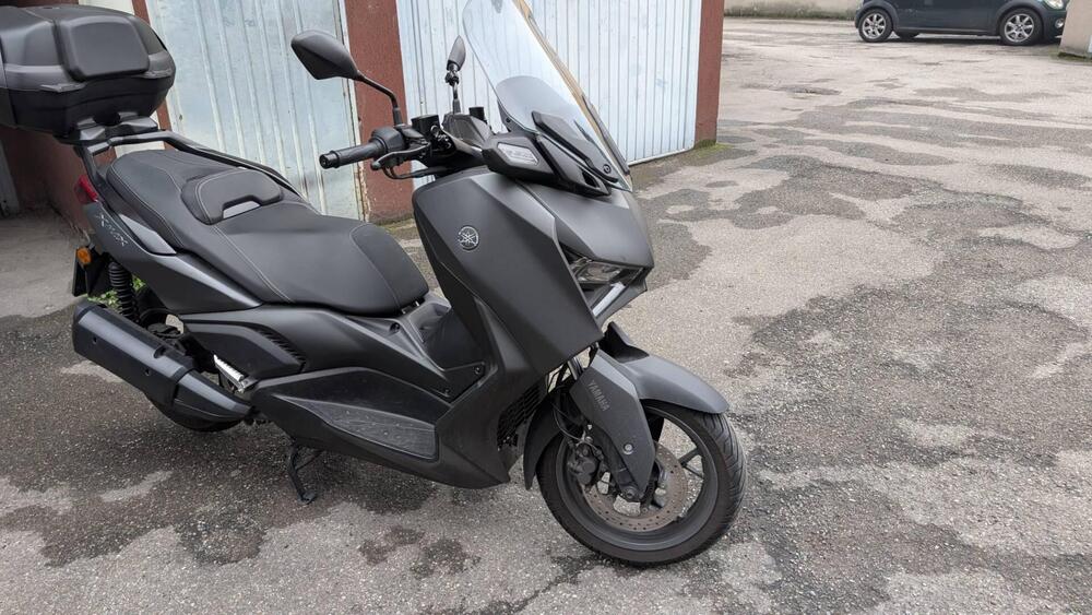 Yamaha X-Max 300 (2021 - 24) (4)