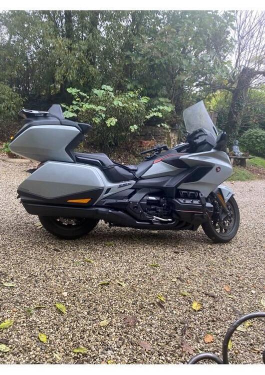 Honda GL 1800 Gold Wing DCT (2021 - 24) (2)