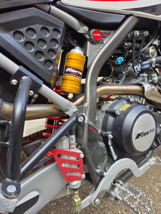 Fantic Motor XMF 125 Motard Competition 4T (2023 - 24) (5)