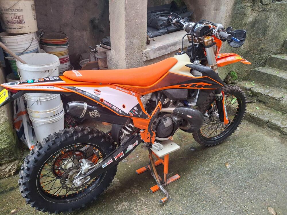 KTM 250 EXC TPI (2022)