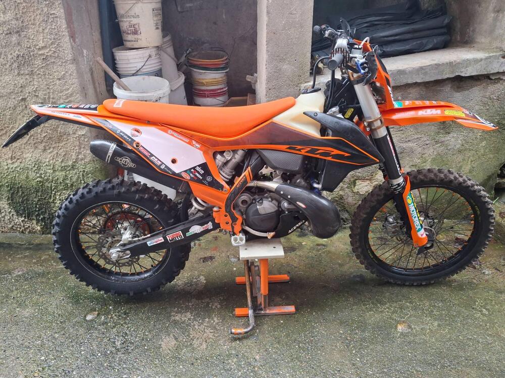 KTM 250 EXC TPI (2022) (3)