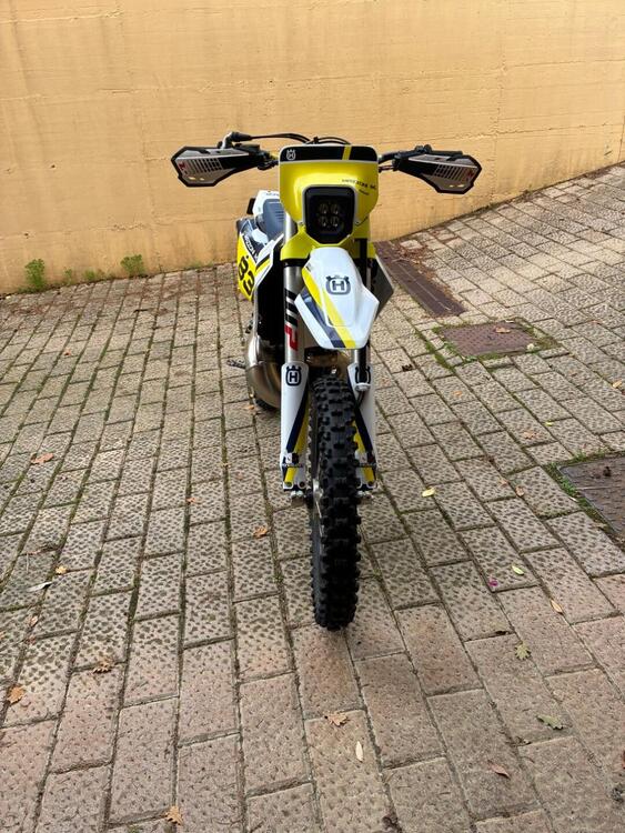 Husqvarna TE 300 (2024)