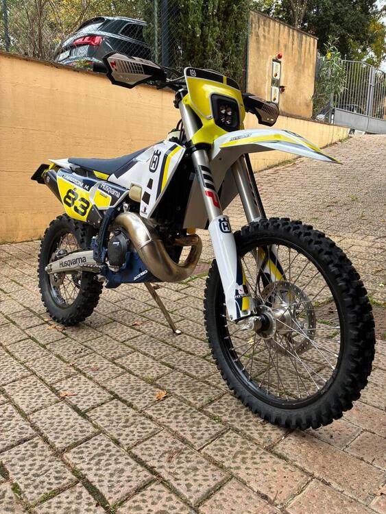 Husqvarna TE 300 (2024) (3)