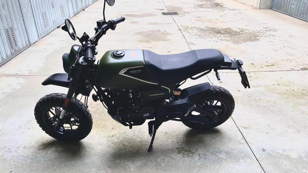 Brixton Motorcycles Crossfire 125 XS (2021 - 25) (2)