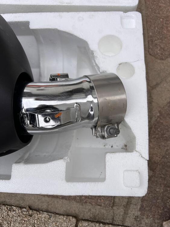 Terminale scarico NUOVO originale BmwR1200gs 2015 (5)