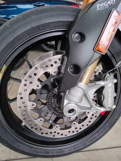 Ducati Hypermotard 950 SP (2022 - 25) usata