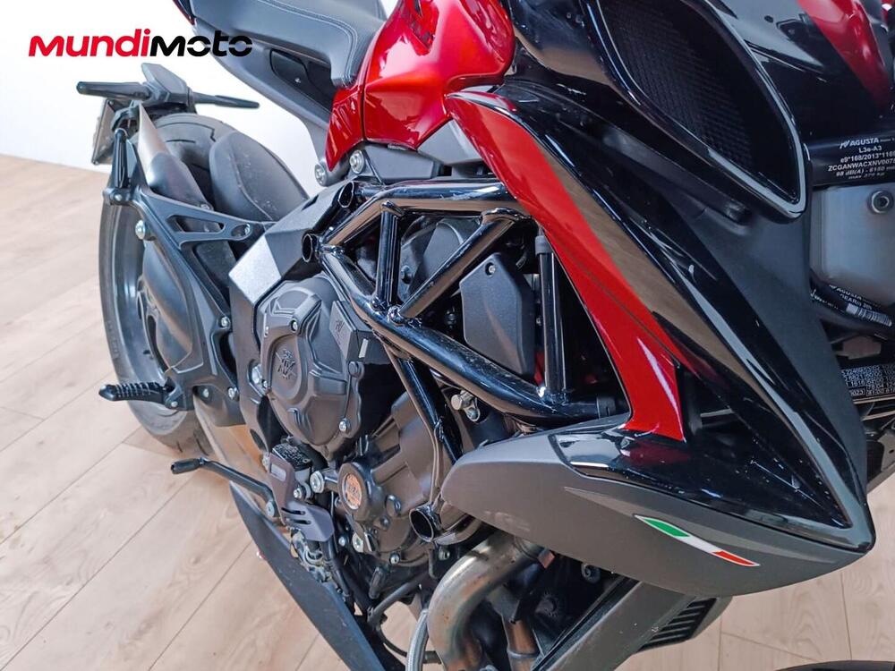 MV Agusta Brutale 800 RR (2021 - 25) (5)