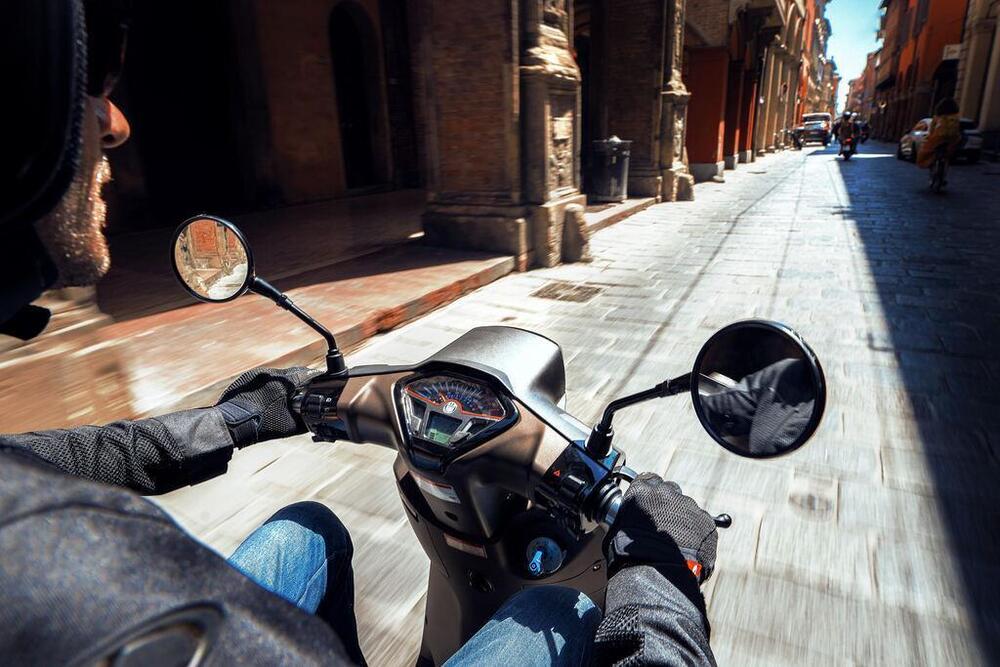 Keeway Motor Sixties 300i (2023 - 25) (2)