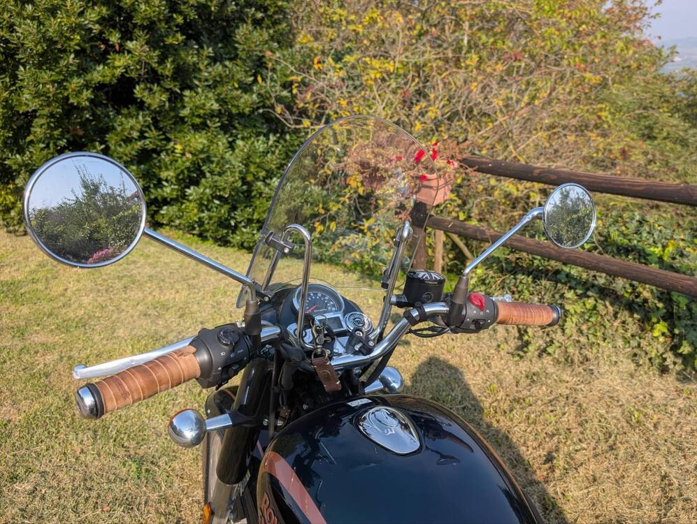 Royal Enfield Classic 350 (2021 - 25) (5)