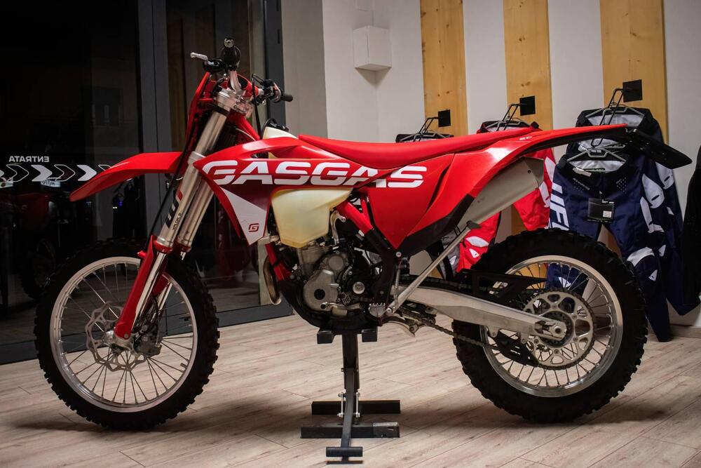GASGAS EC 350 F (2023) (2)