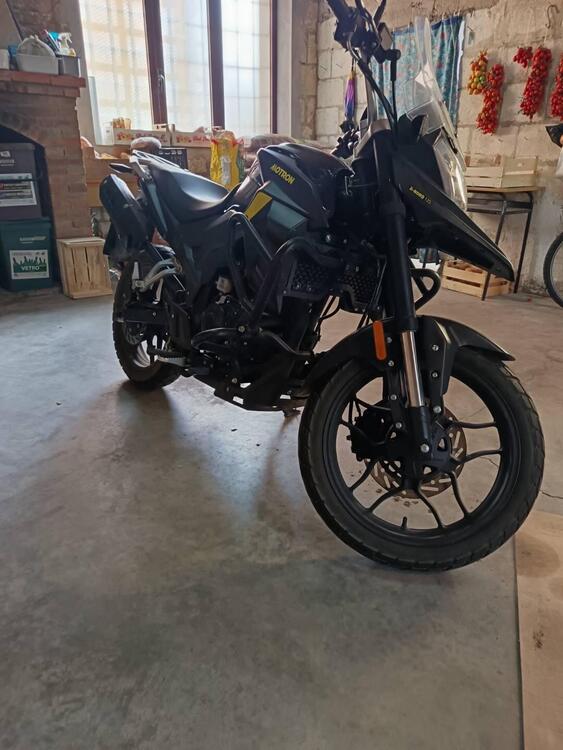 Motron Motorcycles X-Nord 125 (2021 - 25) (2)