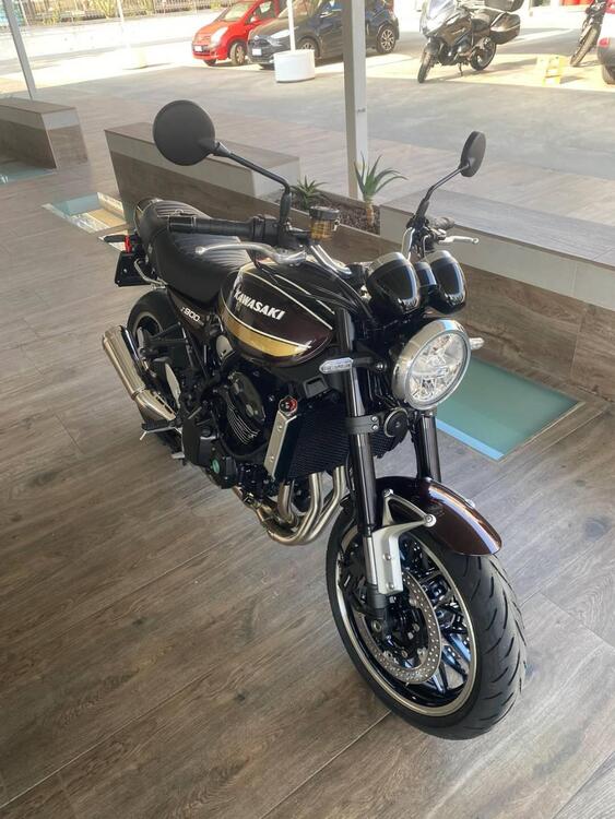 Kawasaki Z 900 RS (2022 - 25) (3)
