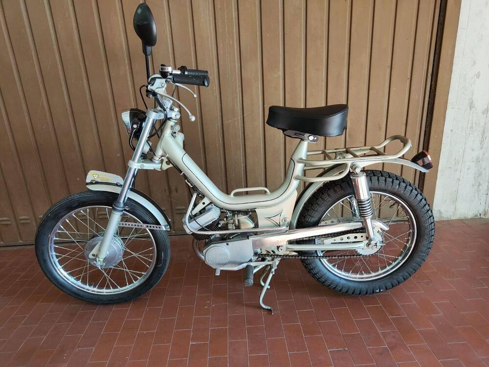 Oscar Milani COLLEGE (3)