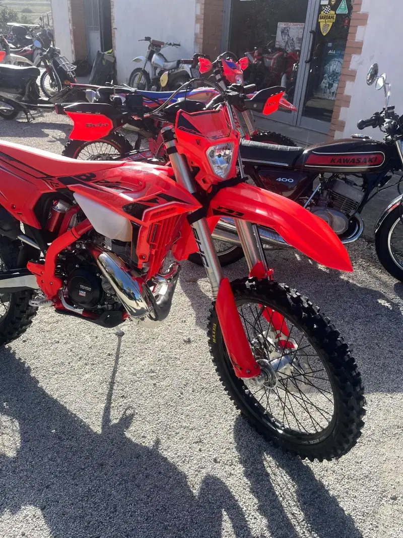 Betamotor RR X-PRO 250 2T Enduro (2026) (3)