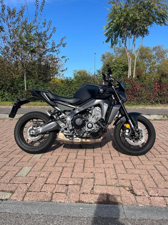 Yamaha MT-09 (2024 - 25) (2)