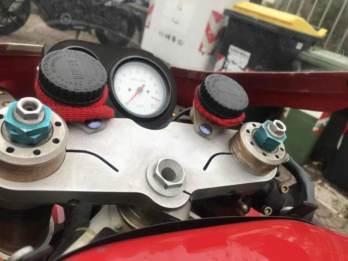 Ducati 888 racing (5)