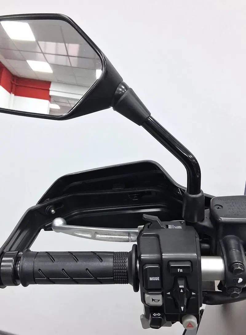 Honda X-ADV 750 DCT (2021 - 24) (5)