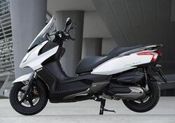 Kymco Downtown 300i ABS (2009 - 17) usata