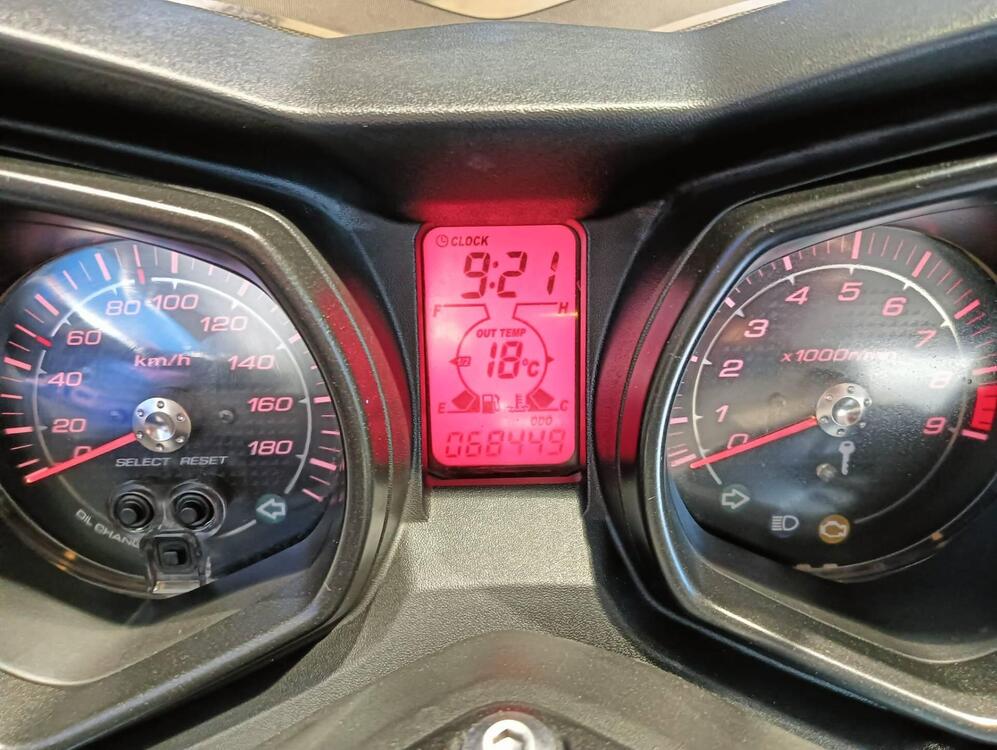 Yamaha X-Max 400 (2013 - 16) (5)