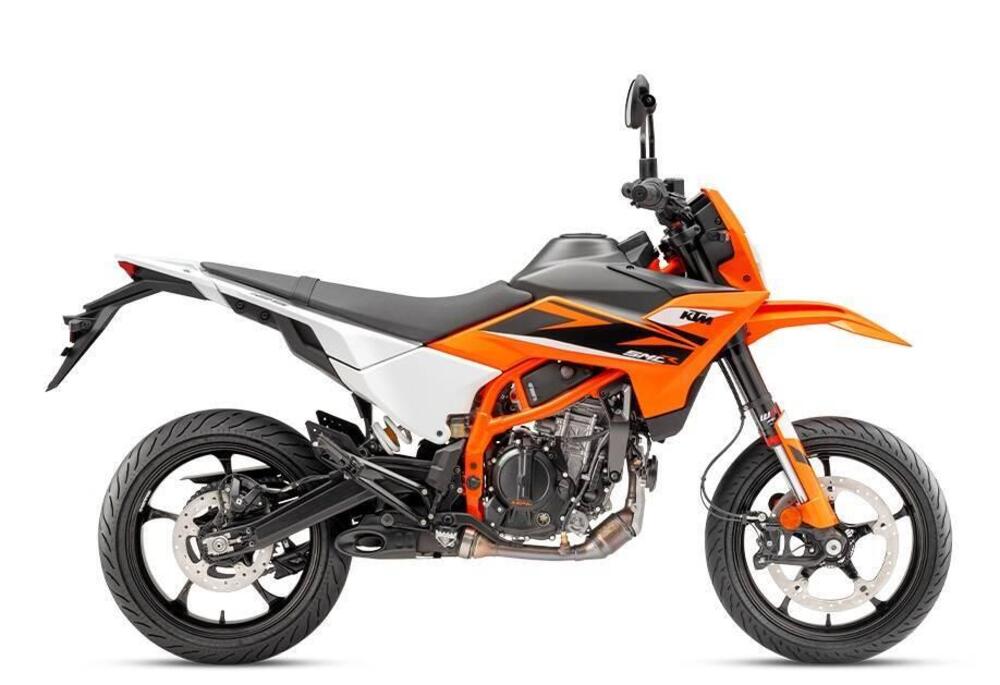 KTM 125 SMC R (2025)
