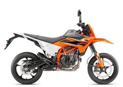 KTM 125 SMC R (2025) nuova