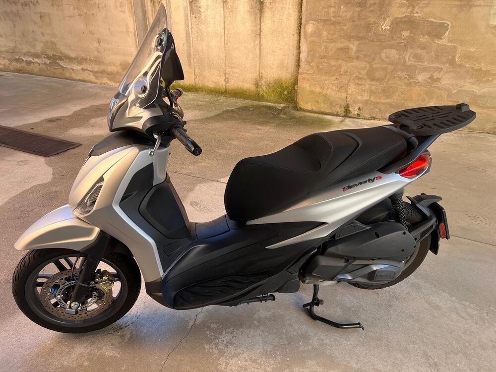 Piaggio Beverly 300 S (2021)
