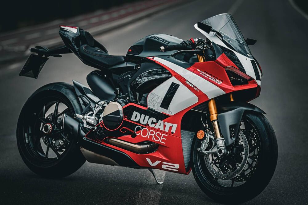 Ducati Panigale V2 Superquadro Final Edition (2024) (3)