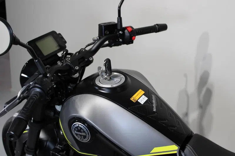 Benelli Leoncino 250 (2021 - 25) (5)