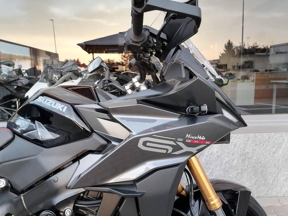 Suzuki GSX-S1000GX Touring (2024 - 25) (2)