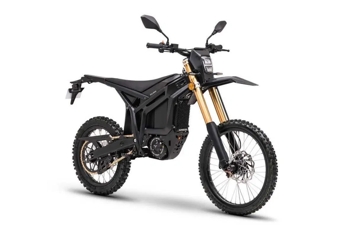 Talaria a Eicma 2025: debutta la Komodo stradale e il brand scende in pista nell'area Enduro