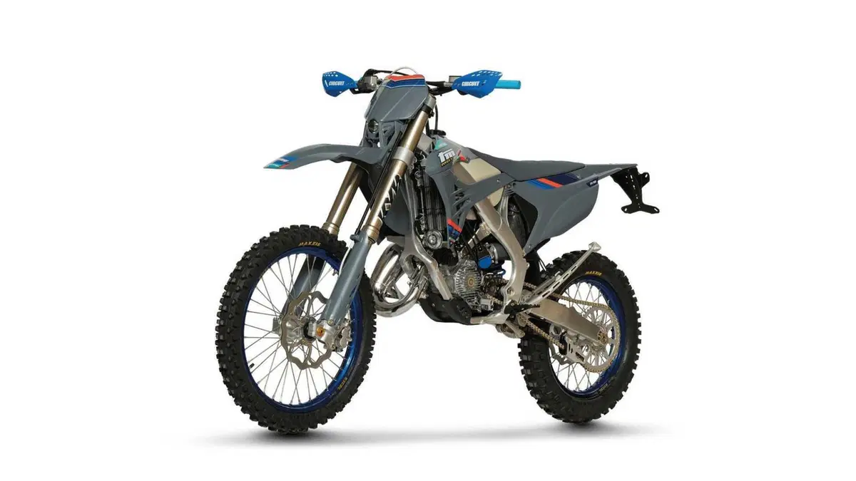 Tm Moto EN 125 EN 125 ES Fi 2T (2026) (4)