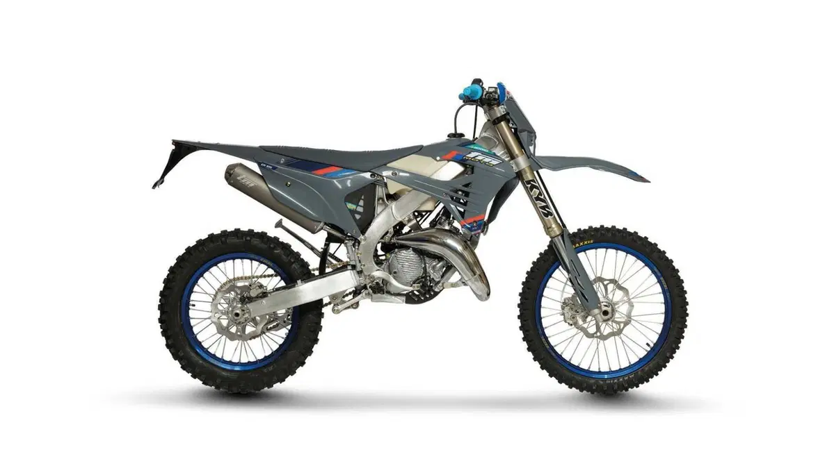 Tm Moto EN 125 EN 125 ES Fi 2T (2026) (2)