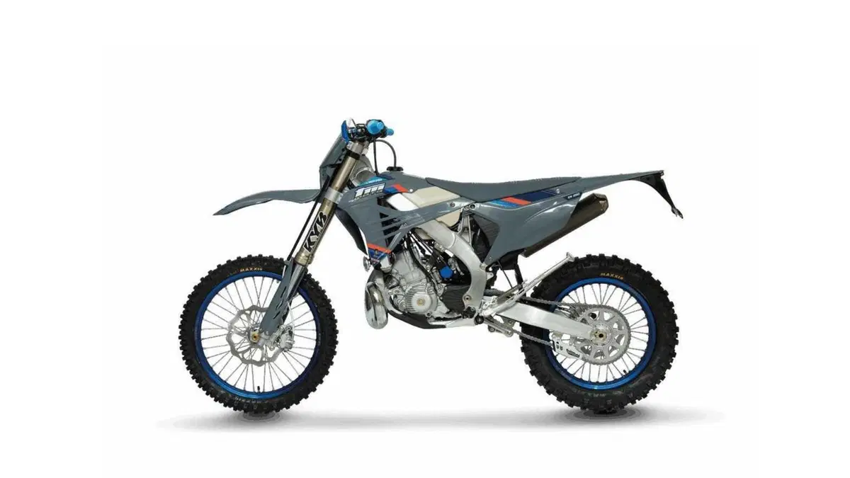 Tm Moto EN 250 EN 250 ES Fi 2T (2026) (3)