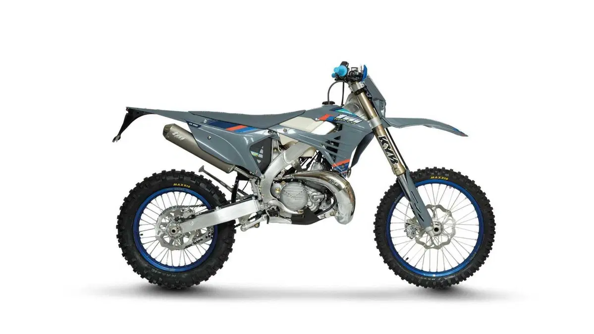 Tm Moto EN 250 EN 250 ES Fi 2T (2026) (2)