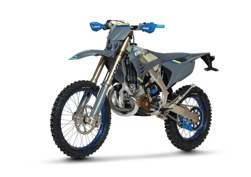 Tm Moto EN 250 EN 250 ES Fi 2T TM Corse (2026) (4)