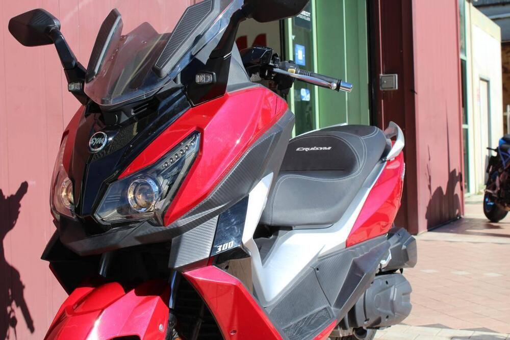 Sym Cruisym 300 (2017 - 20) (4)