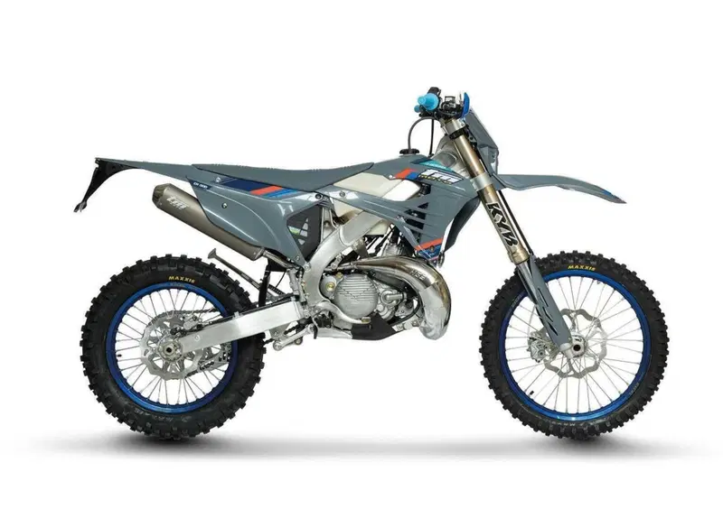 Tm Moto EN 300 EN 300 Fi ES 2T (2026) (2)