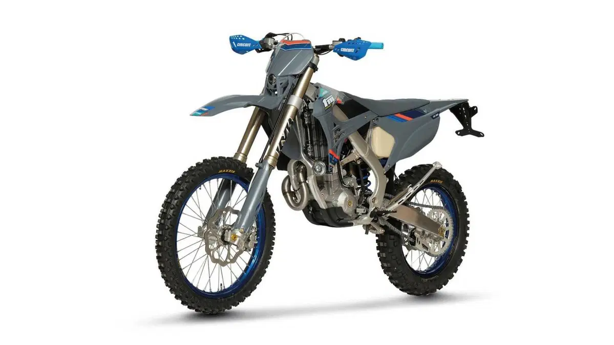 Tm Moto EN 300 F EN 300 ES Fi 4T (2026) (4)
