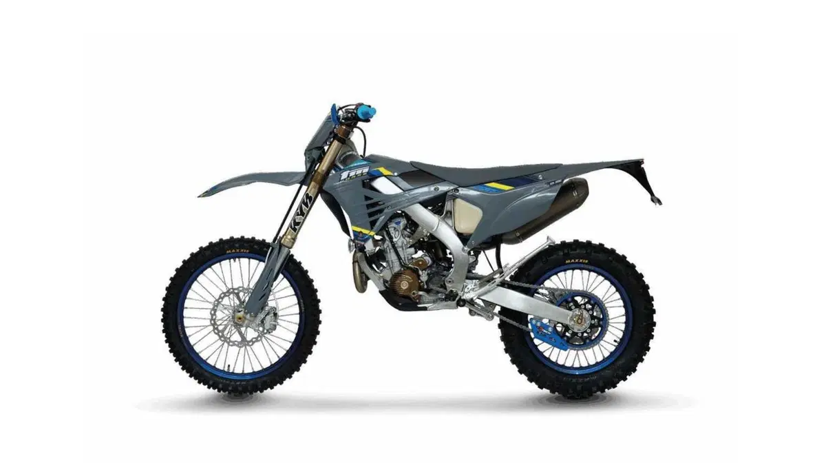 Tm Moto EN 300 F EN 300 ES Fi 4T TM Corse (2026) (3)