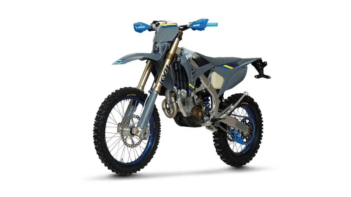 Tm Moto EN 300 F EN 300 ES Fi 4T TM Corse (2026) (4)