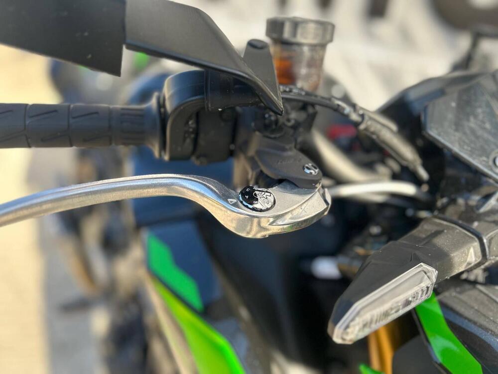 Kawasaki Z 900 SE (2022 - 24) (5)