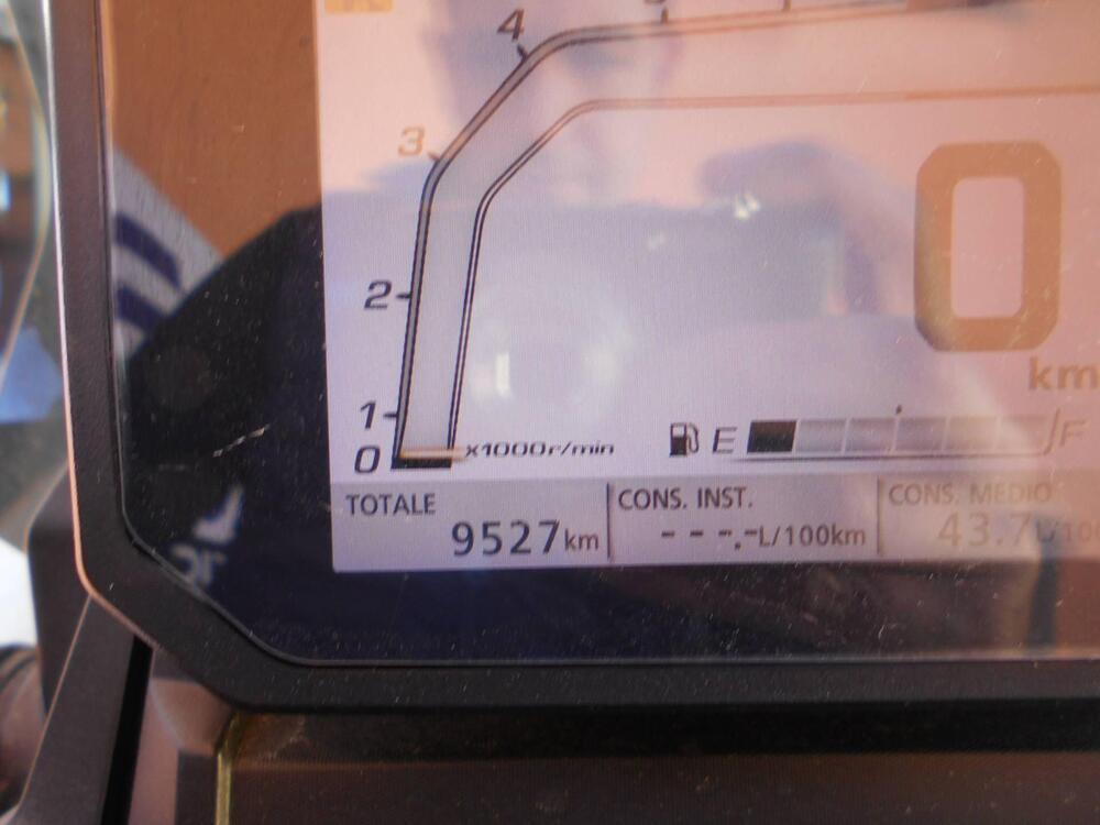 Honda X-ADV 750 DCT (2021 - 24) (2)