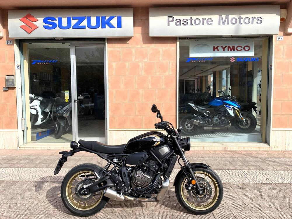 Yamaha XSR 700 (2022 - 25)