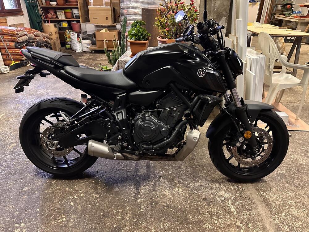 Yamaha MT-07 (2021 - 24) (2)